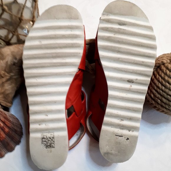 Canal Grande Holland Flamma (Red) Sandal - Picture 5 of 6